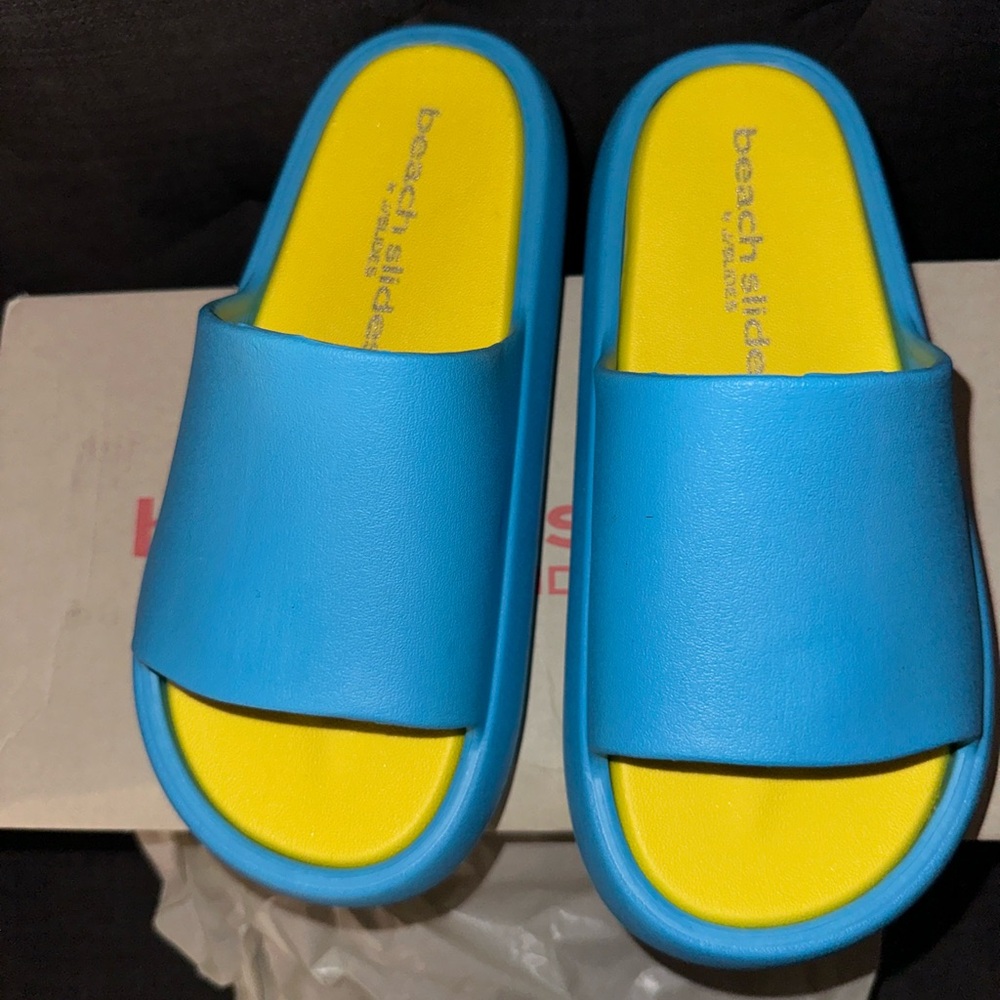 NIB J Slides Blue and Yellow Slides Women 7